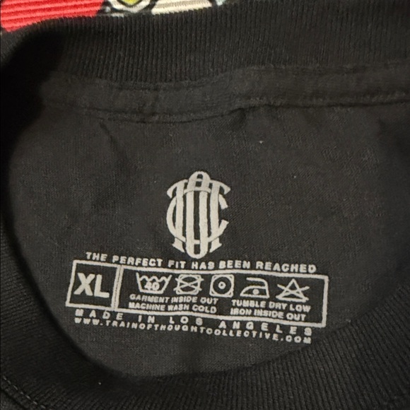 Kobe Vs Kobe  Black Tee - Picture 5 of 8